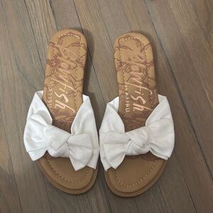 White Bow Slide Sandals
